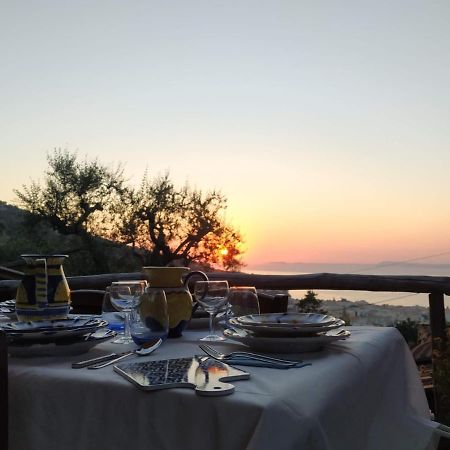 Bed and Breakfast Da Rosali Сорренто Екстер'єр фото