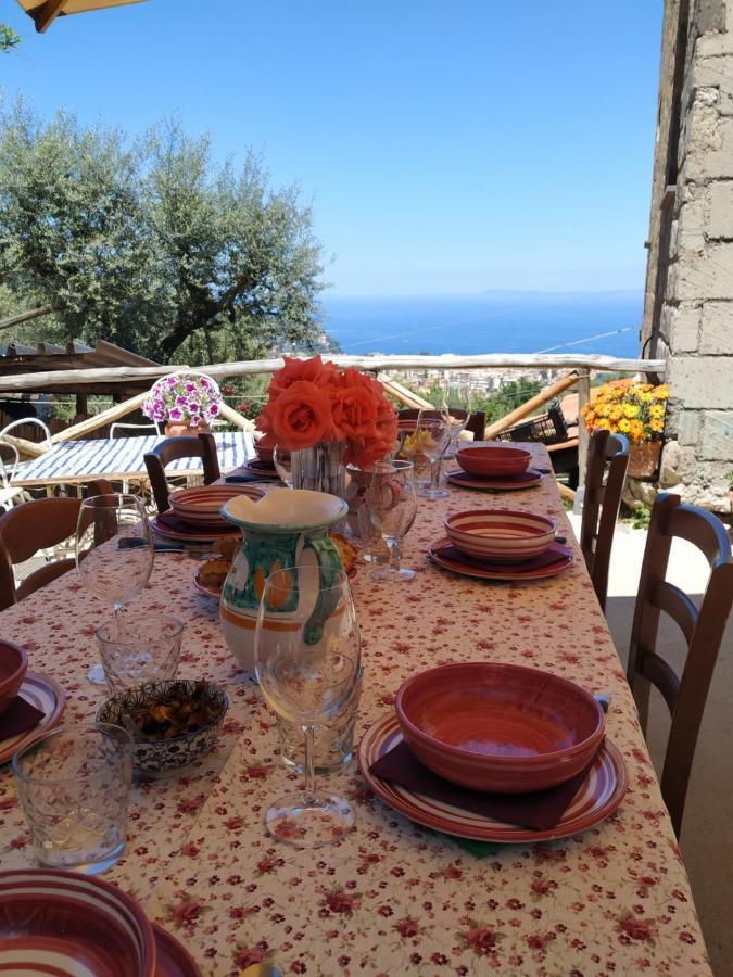 Bed and Breakfast Da Rosali Сорренто Екстер'єр фото